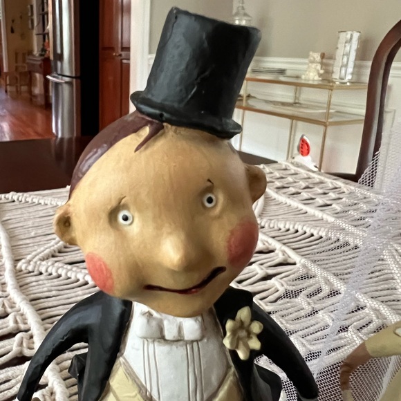 Lori Mitchell Figurines Bride and Groom - Picture 3 of 6